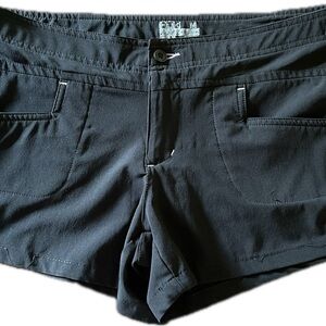 Huk Women's Black Cargo Shorts